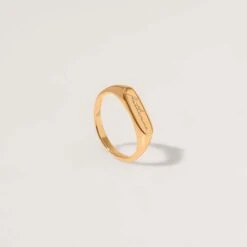 Engravable Flat-Top Ring