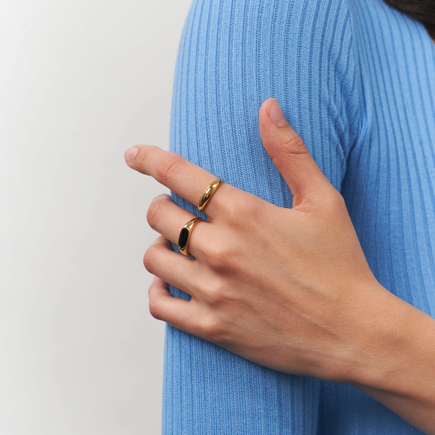 Black Enamel Bombé Bold Ring 5 Black Enamel Bombé Bold Ring - Image 5