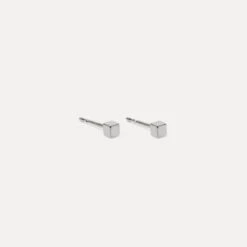 Cube Stud Earrings 10 Cube Stud Earrings -STILNEST Jewelry Sales Cube Studs 02 silver