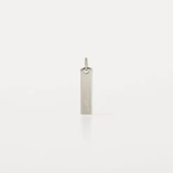 Engravable Bar Pendant -STILNEST Jewelry Sales Engravables Bar Pendant 3 silver