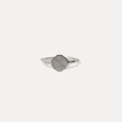 Engravable Fluid Signet Ring - Matte -STILNEST Jewelry Sales Matte Fluid Pinky Ring 02 2 silver 693c1a7e e681 44c3 b3ab 5c41db2cb38b