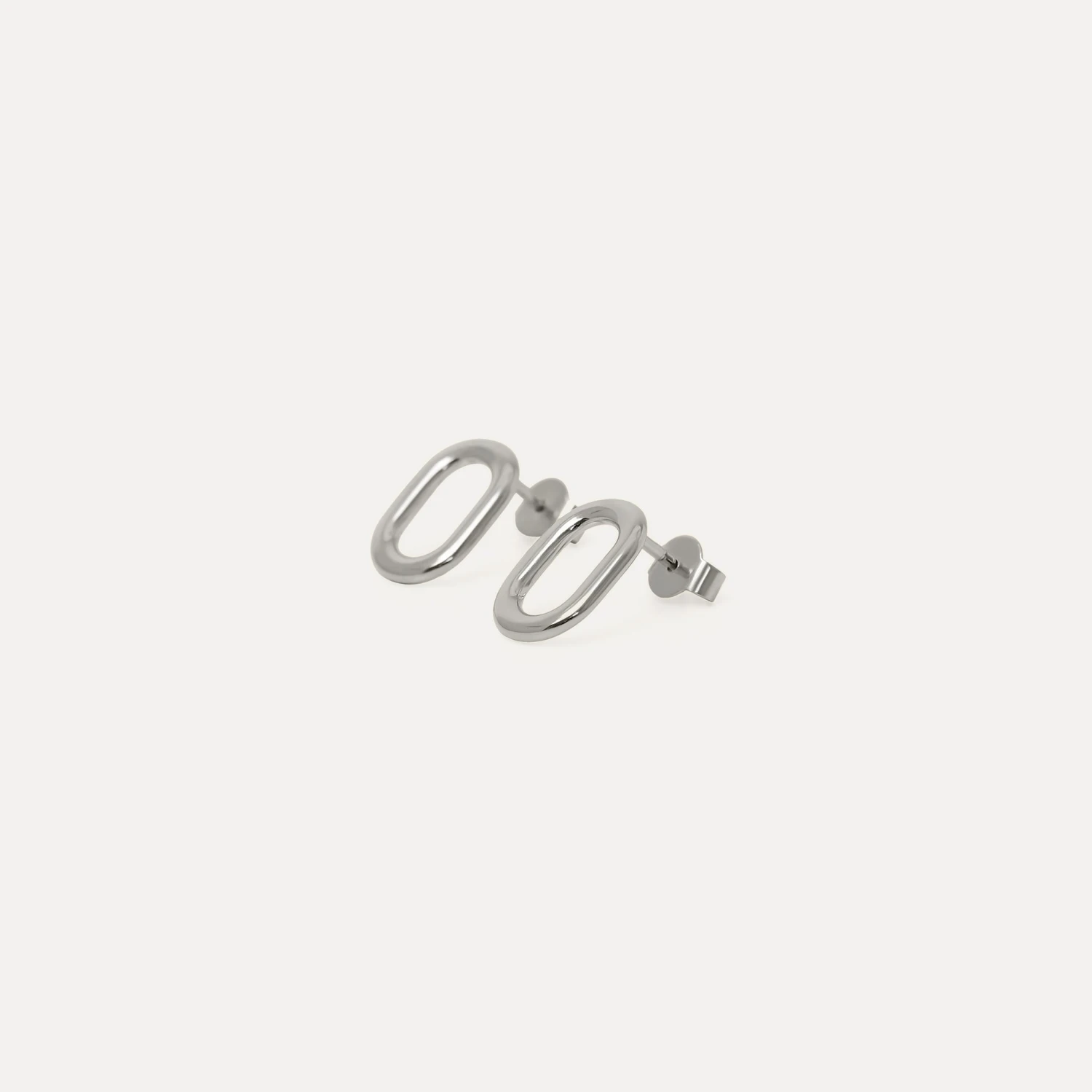 O Bold Stud Earrings 6 O Bold Stud Earrings - Image 6
