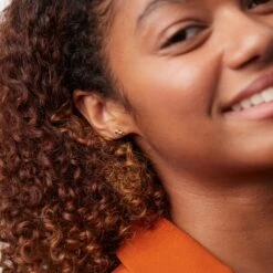 Spiral Stud Earrings - Single | 14k Gold -STILNEST Jewelry Sales Spiral Stud Earrings 02