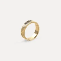 Wide Fanned Fair Band | 14k Gold